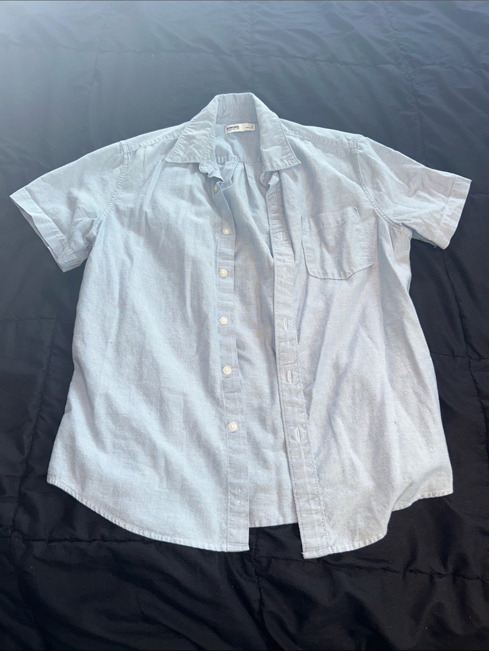 Men's Light Blue Short-Sleeve Casual Button-Down Shirt